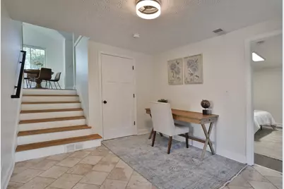 689 Beautyview Court, Columbus, OH 43214 - Photo 30