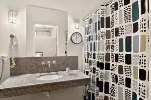 60 E Spring St, Columbus, OH 43215 - Photo 32