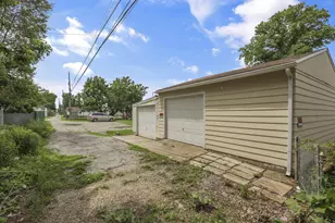 2758 Beulah Rd, Columbus, OH 43211 - Photo 48