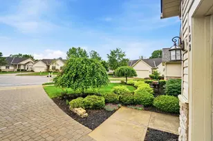 132 Braddington Ct, Delaware, OH 43015 - Photo 6