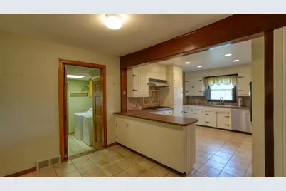 3955 Frazeysburg Road, Zanesville, OH 43701 - Photo 18