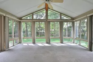 1033 Firth Ave, Columbus, OH 43085 - Photo 20