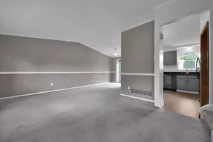 3827 Orange Blossom Ln, Gahanna, OH 43230 - Photo 4