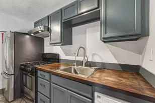 1197 Manchester Ave, Columbus, OH 43211 - Photo 8