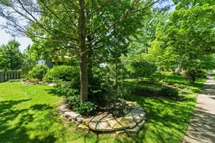 1197 Manchester Ave, Columbus, OH 43211 - Photo 4