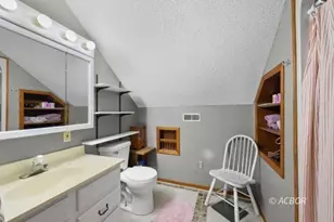 172 N Mulberry St, Logan, OH 43138 - Photo 50
