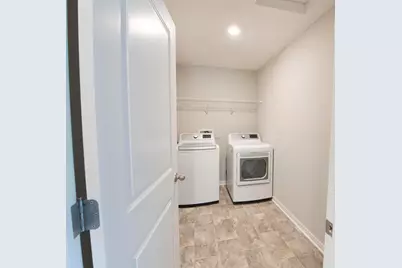 347 Kells Court W, Newark, OH 43055 - Photo 24