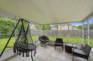 322 Old Meadows Ct, Canal Winchester, OH 43110 - Photo 26