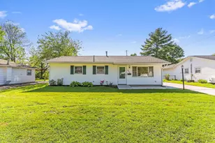 911 Hillridge Rd, Reynoldsburg, OH 43068 - Photo 2