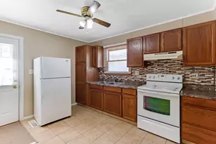 911 Hillridge Rd, Reynoldsburg, OH 43068 - Photo 16