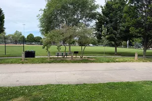 869-871 Palmer Rd, Columbus, OH 43212 - Photo 2