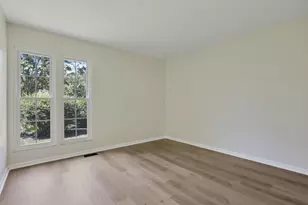2160 Coach Rd N, Columbus, OH 43220 - Photo 26