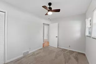 2257 Fishinger Rd, Columbus, OH 43221 - Photo 14