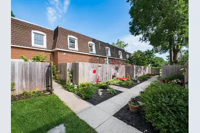 2840 Chateau Circle S #28, Columbus, OH 43221 - Photo 42