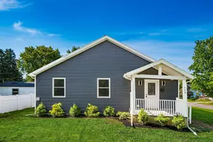 704 E Columbus St, Kenton, OH 43326 - Photo 2
