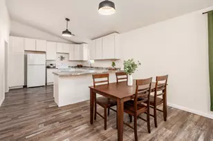 704 E Columbus St, Kenton, OH 43326 - Photo 8