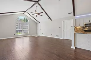 4969 Meadow Run Dr, Hilliard, OH 43026 - Photo 6