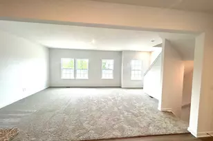 5978 Abernathy Ln, Columbus, OH 43232 - Photo 8