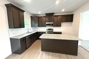 5978 Abernathy Ln, Columbus, OH 43232 - Photo 6