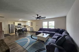 30 Waterman Ave, Commercial Point, OH 43116 - Photo 2