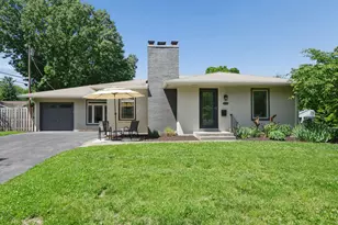 1770 Harwitch Rd, Columbus, OH 43221 - Photo 2