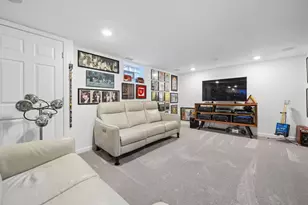 1770 Harwitch Rd, Columbus, OH 43221 - Photo 20