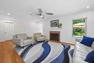 1770 Harwitch Rd, Columbus, OH 43221 - Photo 6