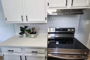 491 N Warren Ave, Columbus, OH 43204 - Photo 6