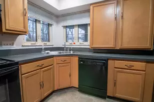 2861 Wellesley Dr, Columbus, OH 43221 - Photo 4