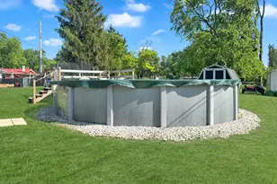 1552 Grimes Cir, Urbana, OH 43078 - Photo 6