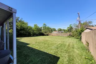 5588 Tamarack Blvd, Columbus, OH 43229 - Photo 22