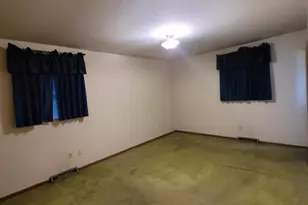 5588 Tamarack Blvd, Columbus, OH 43229 - Photo 14