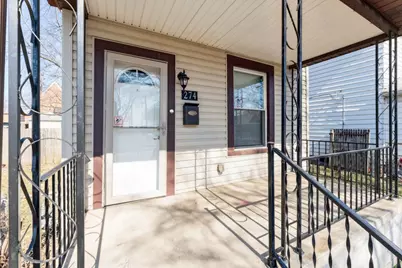 274 E Barthman Avenue, Columbus, OH 43207 - Photo 4