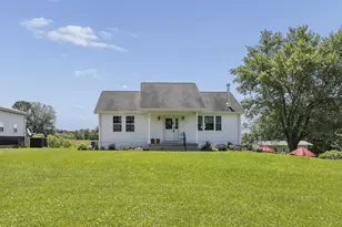 7786 Cody Rd, Hillsboro, OH 45133 - Photo 2