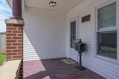 1107 N North Street, Washington Court House, OH 43160 - Photo 2