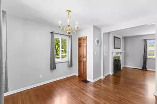 2454 Cranford Rd, Columbus, OH 43221 - Photo 10