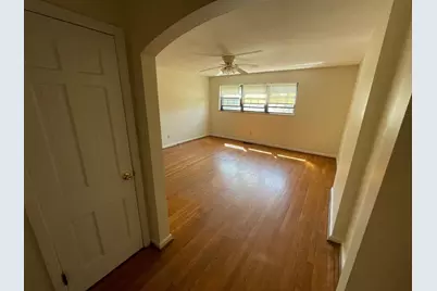 2838-2842 Sherwood Road, Columbus, OH 43209 - Photo 14