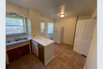 2838-2842 Sherwood Road, Columbus, OH 43209 - Photo 16