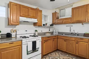 2219 Amherst Ave, Columbus, OH 43223 - Photo 10