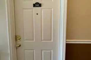 2001 Berrancher Dr, Columbus, OH 43228 - Photo 2