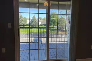 2001 Berrancher Dr, Columbus, OH 43228 - Photo 22