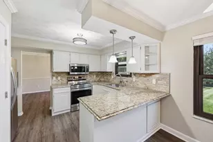1658 Scottsdale Ave, Columbus, OH 43235 - Photo 10