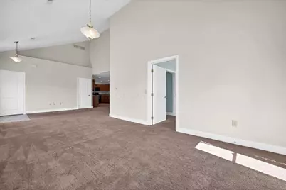 205 Cumberland Meadows Circle, Hebron, OH 43025 - Photo 10
