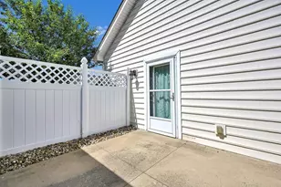 205 Cumberland Meadows Circle, Hebron, OH 43025 - Photo 26