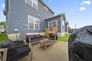 7312 Celebration Dr, Powell, OH 43065 - Photo 40