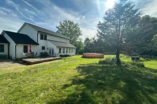 10419 Pleasant Valley Rd, Mount Vernon, OH 43050 - Photo 2
