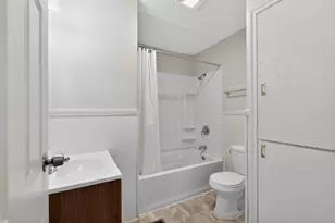 1024 S Kellner Rd, Columbus, OH 43209 - Photo 14