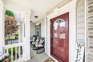 1870 Southchase Ct, Grove City, OH 43123 - Photo 8
