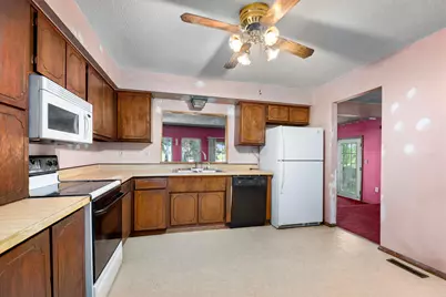 5728 Allenby Court, Galloway, OH 43119 - Photo 10