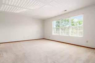 4709 Kenross Dr, Columbus, OH 43207 - Photo 16